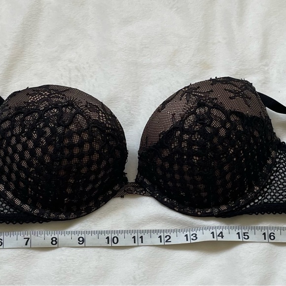 Victoria’s Secret bra - Picture 5 of 5